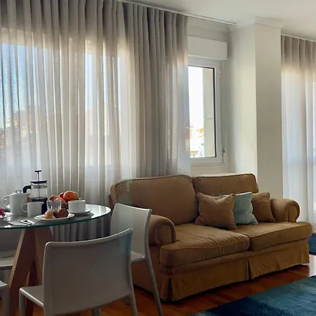 Saldanha - 74307al 아파트 *